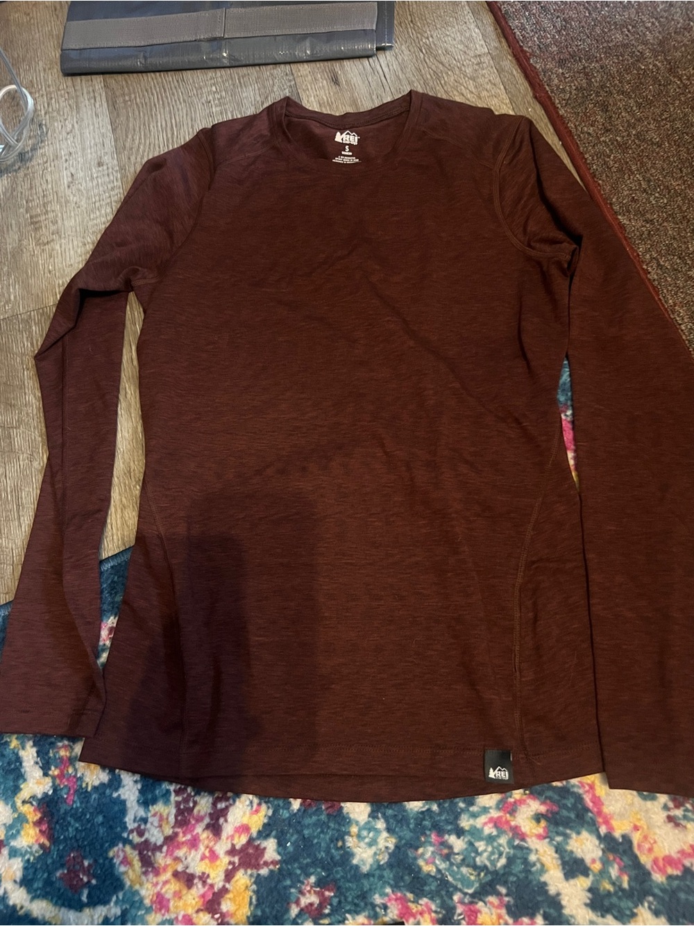 REI smal long sleeve top